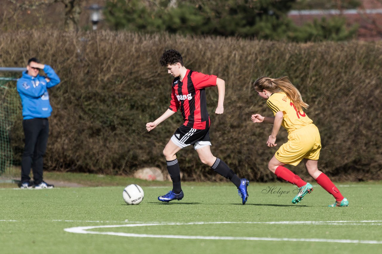 Bild 104 - B-Juniorinnen SG Weststeinburg/Bei - SV Fisia 03 : Ergebnis: 1:2